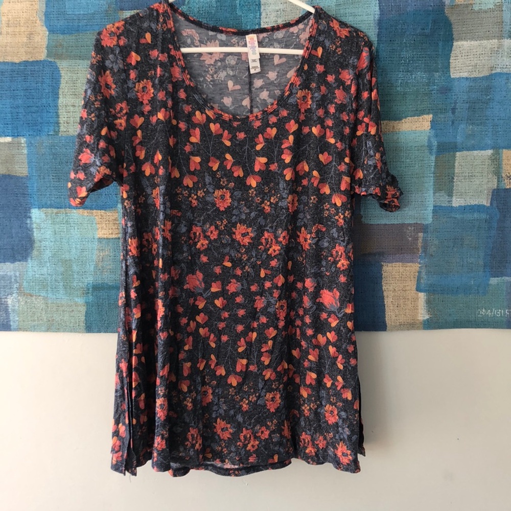 Lularoe Floral Top